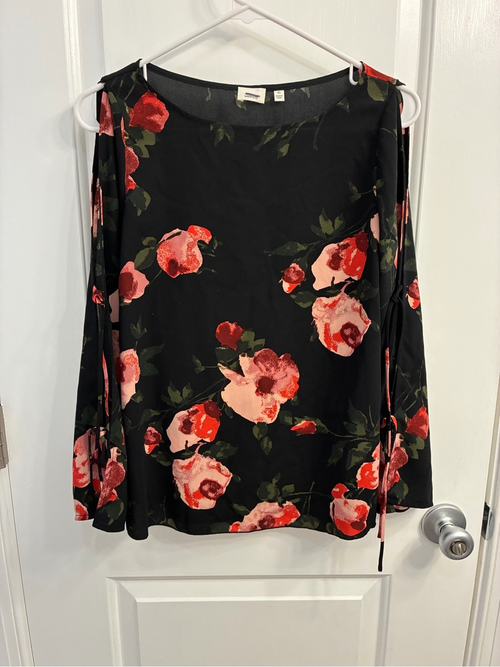 Aritzia Wilfred Floral Silk Trim Long Sleeve Blouse Black Pink Red XS